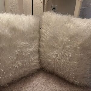 Decorative White/Silver Pillows